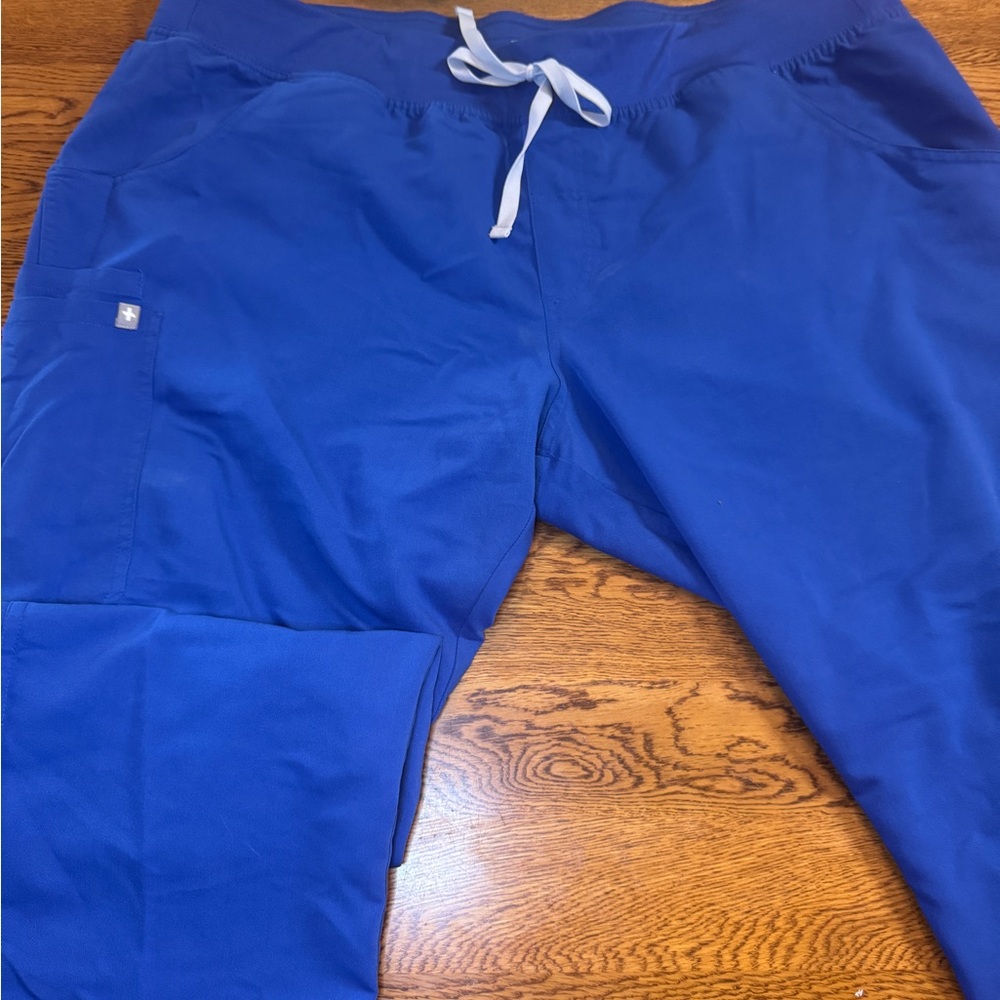 Blue Figs Cargo Pants – Size XXL